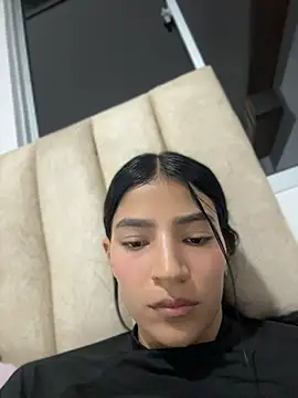 Ema_Rose_ webcam
