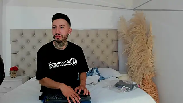 StevenAndLaura webcam