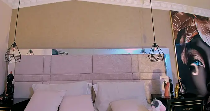 SamaanthaMiller webcam