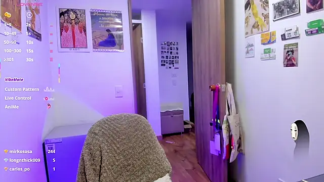 linda_giggle webcam