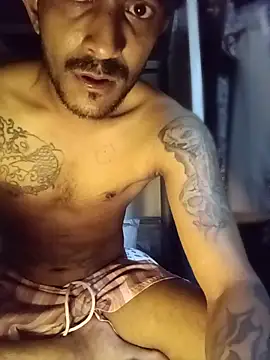 Antonio_shower_time