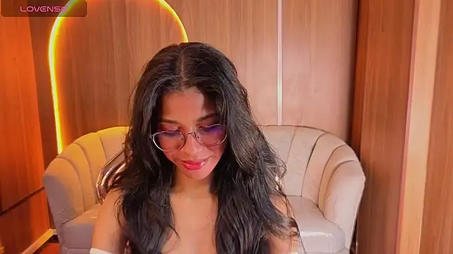 Alina_b_ webcam