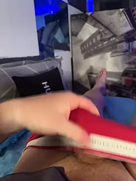 MatthewEmme2121 webcam