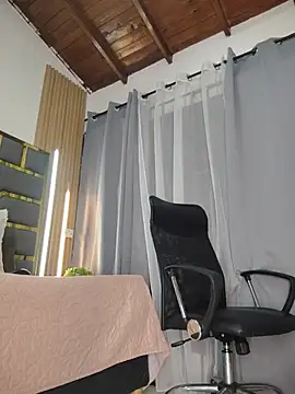 Oliver_bigblack_cock webcam