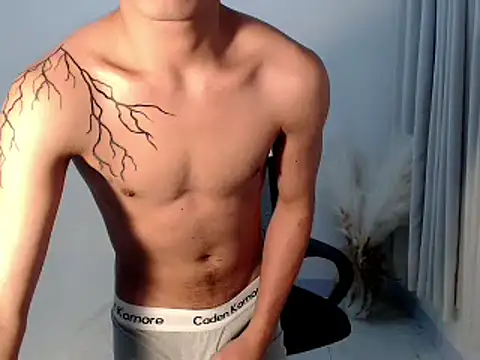hottasianboy webcam