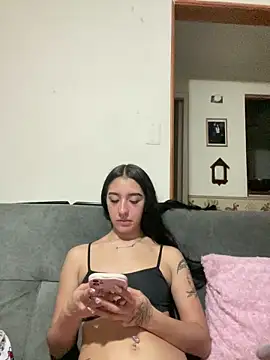 NickieCute-