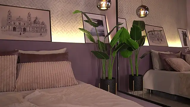 ElleDiane live sex cam