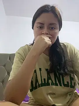 Debora9703 webcam