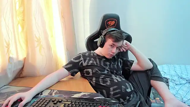 iliaskrislove live cam