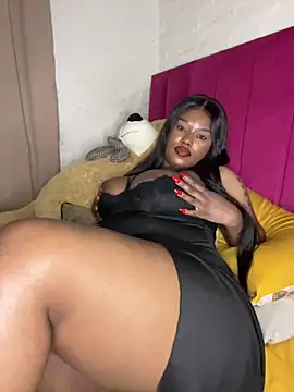 QUEEN_NOBUHLE_FEMDOM_777 webcam