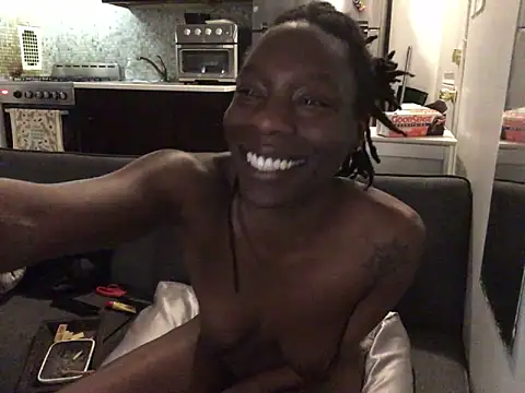 littyleesh1 webcam
