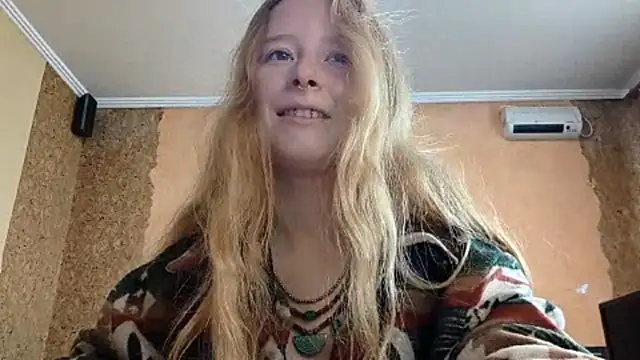 KateVibe_01 webcam