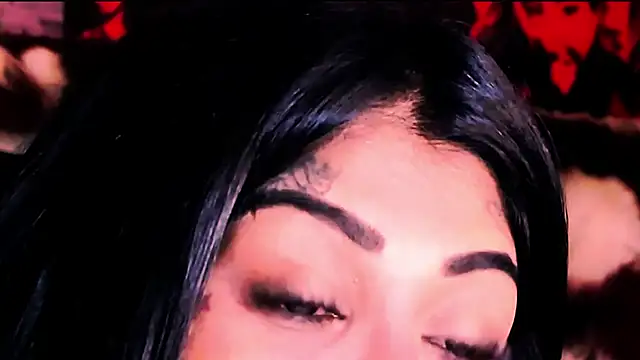 indian_dreamgirl live cam