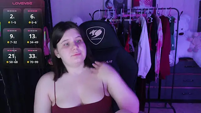 AmyVibess webcam