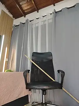 Oliver_bigblack_cock webcam