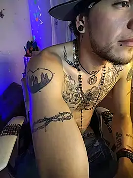 FonixXBelialX webcam