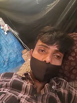 Indiandesicouple155 webcam
