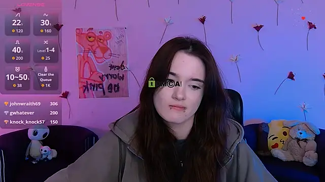 liana_kisses webcam