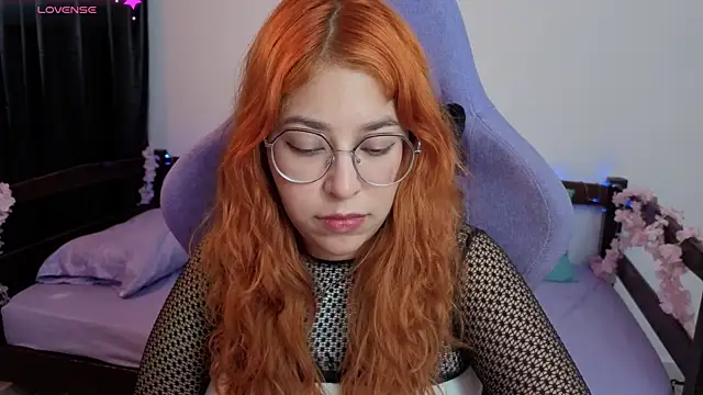 _Moon_Johnson webcam