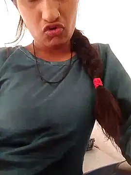 Suhani_hot12 webcam
