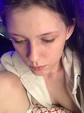 Lilactease webcam