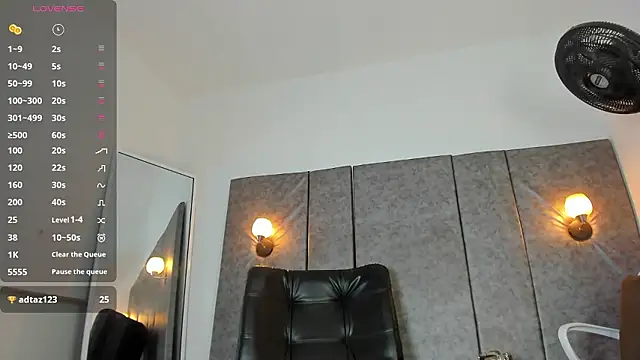 Keyla_Milf webcam