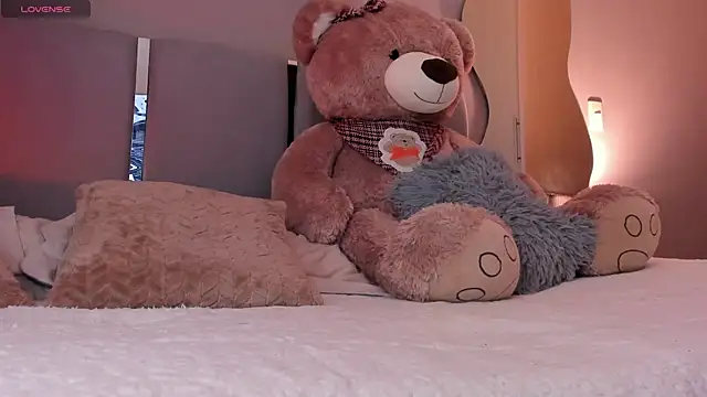 Zaray_star webcam