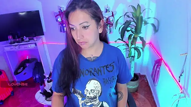 LucyStrike_ webcam