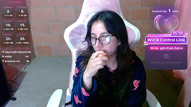 maggie_fox3 - Maggie_Fox3's free webcam - UK Sex Cams