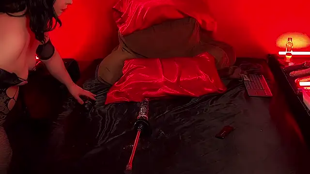 jennifercd (T milf) - sissy cum