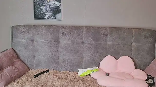 Curvy_Dynamite_ webcam