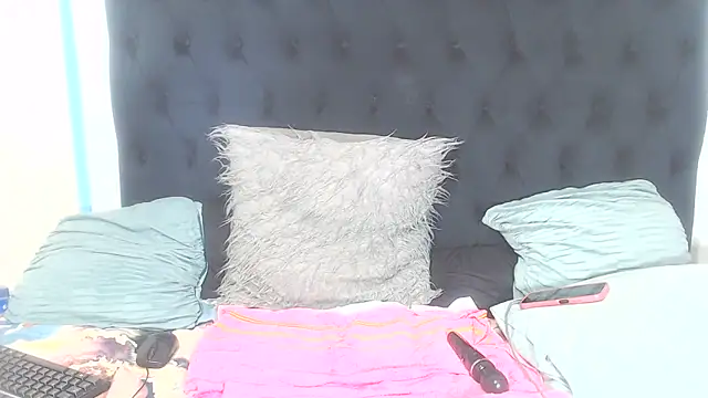BootyClitQueen webcam