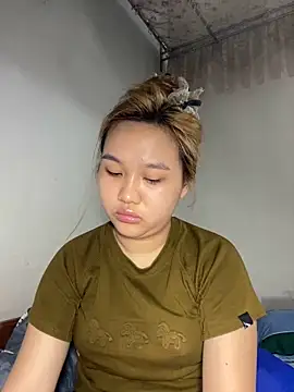 Almira6868 webcam