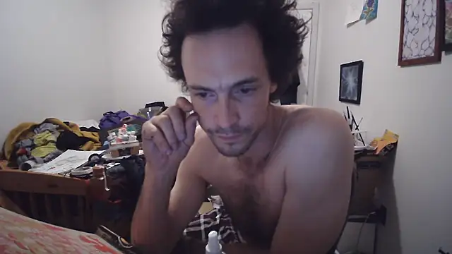 JohnnyMoves webcam