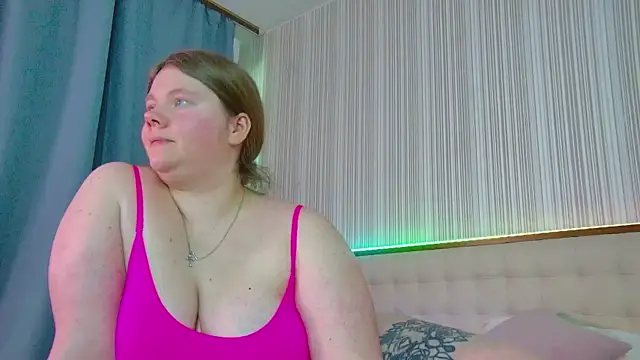 RubyValen webcam