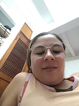 selena_gomez2 webcam