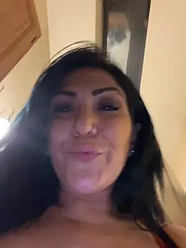 LittleMissEeve live show