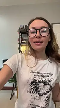 Mini_girl_do_it_better webcam