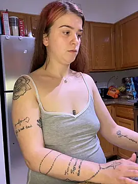 joeystaciee (F young) - Get Naked + 4 Fingers Deep In Pussy