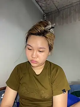 Almira6868 webcam