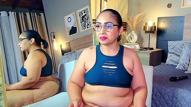 Madissononee webcam
