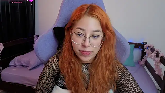 _Moon_Johnson webcam