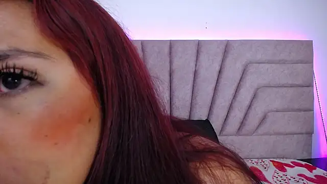Jessica_Kraftt webcam