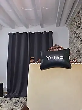 kylie_blck webcam
