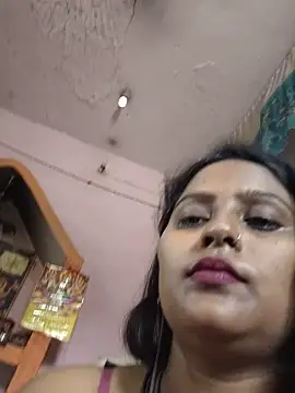 Jasmine_Januja webcam