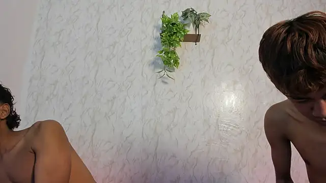 boys_yourparty webcam