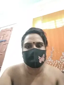 Puja-3232 webcam