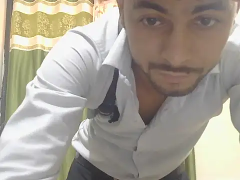 Stubborndesiboy live sex cam