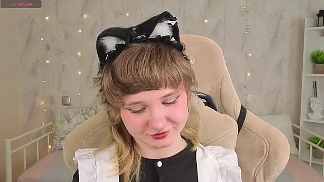Tori_Cutie webcam