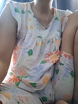 Baby-loveass69 webcam